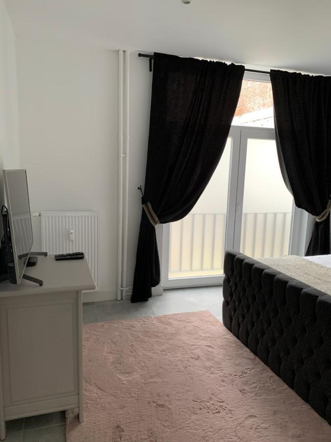 Appartement Op Italielei Antuérpia Exterior foto